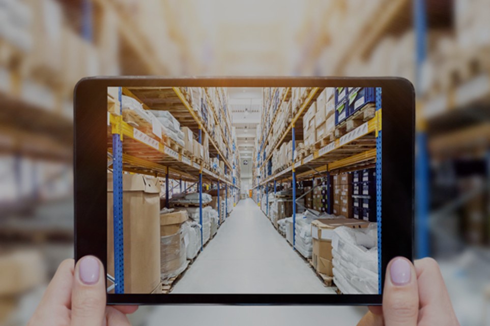 Lorem ipsum dolor sit amet, consectetur adipiscing elit. Aliquam sit amet diam sed velit malesuada mollis eget id felis. Nullam eget est vitae nibh molestie volutpat. Nullam porttitor in elit vitae semper.